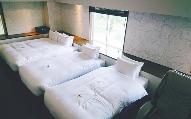 Wires Hotel