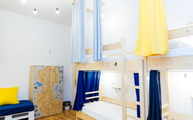 Cloud 9 House