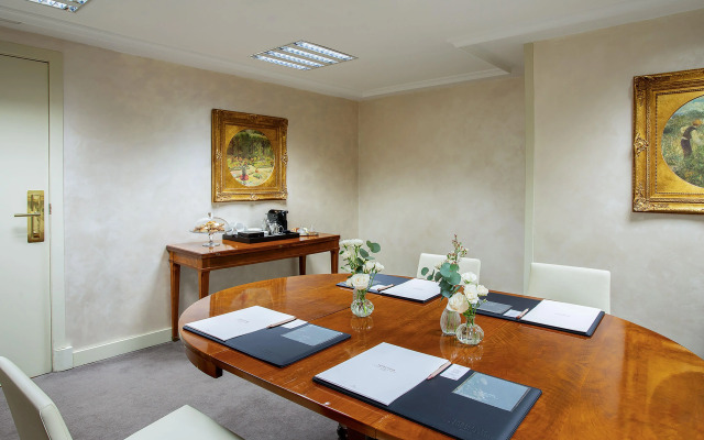 Gran Melia Fenix - The Leading Hotels of the World