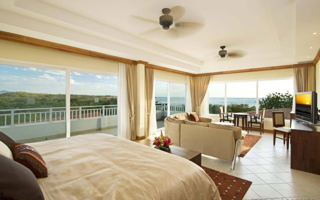 Occidental Tamarindo - All Inclusive