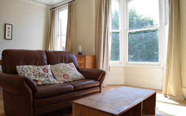 Spacious 1 Bedroom By Finsbury Park