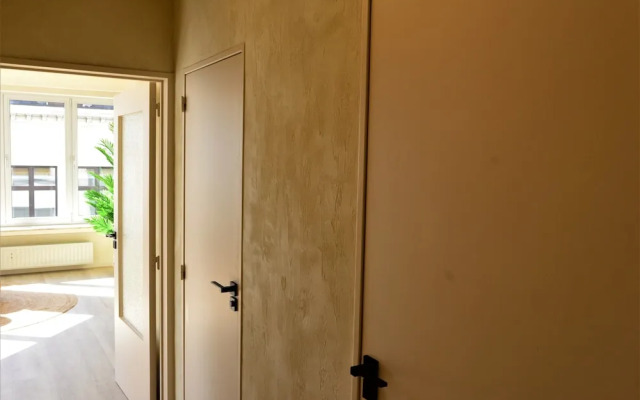 SLEEP INN ANTWERP - Japandi Lofts