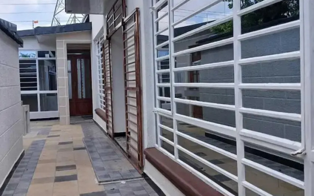 Rofty Vacation Home Utawala