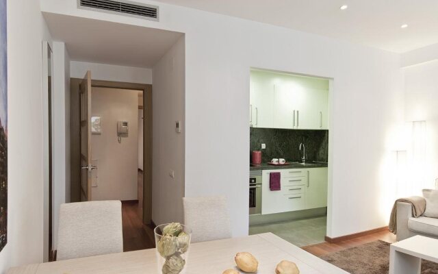 Arago Executive Suites Apartments