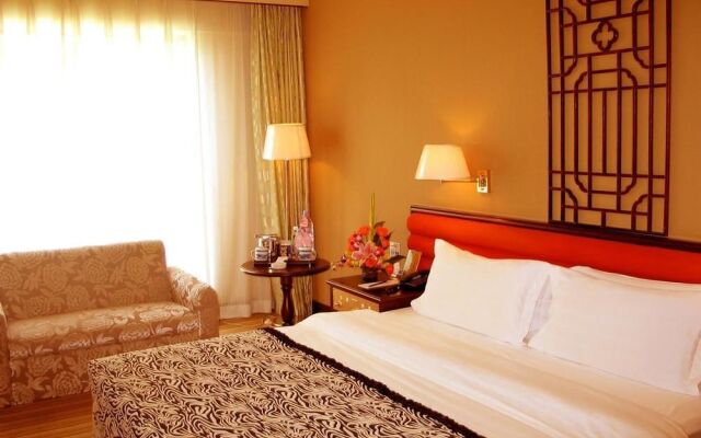 Le Garden Hotel