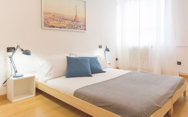 Sweet 2 Bedrooms Home in Milan Center