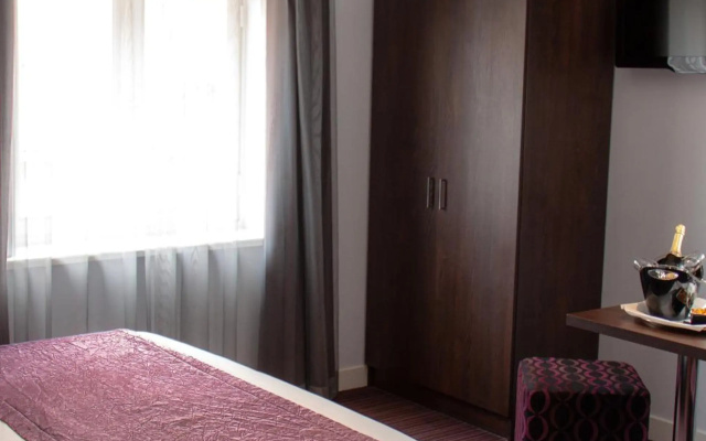 Hotel Luxer