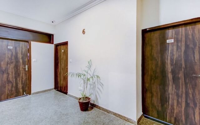 Treebo Trend Naurangee 104