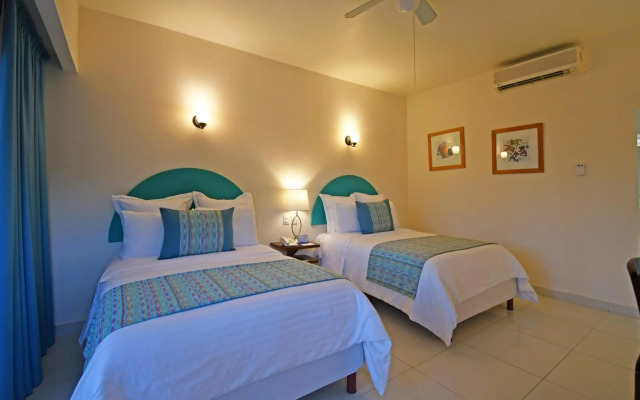 The Westmarine Waterfront Hotel