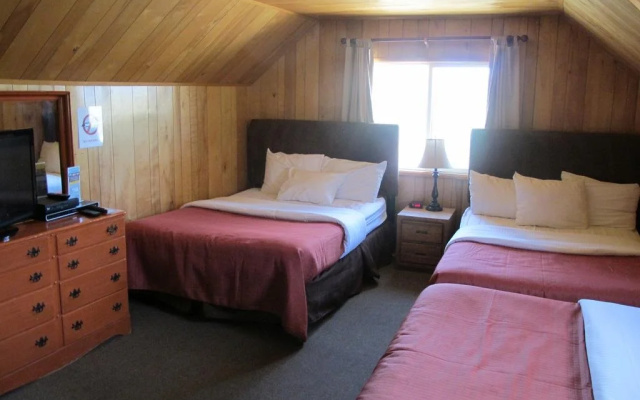 Convict Lake Resort