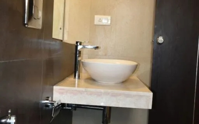 OYO 80092 Collection O PALACE INN MYSORE