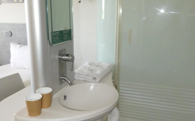 ibis budget Istres Trigance