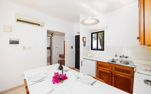 Tavros Hotel Apartments