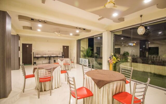 Hotel Yogiraj Palace