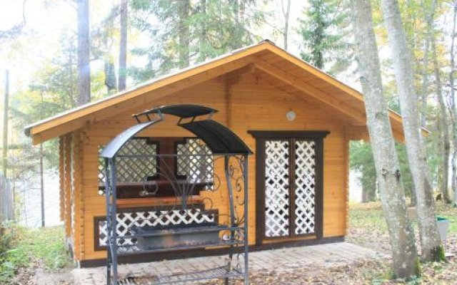 Camping Okhotnik i Rybolov