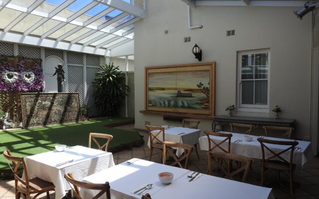 Manor Boutique Hotel