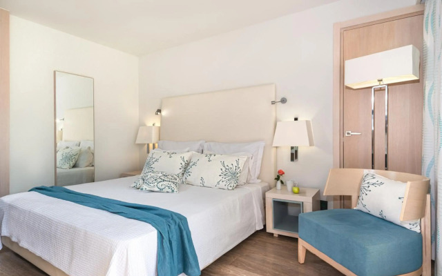 Minos Mare Royal