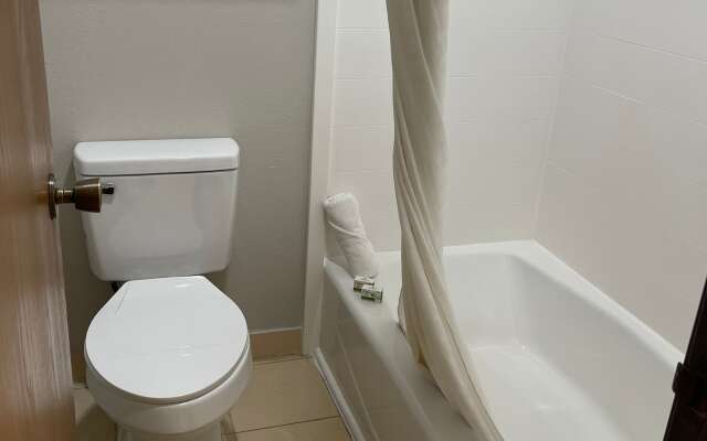 Travelodge by Wyndham Tucson AZ