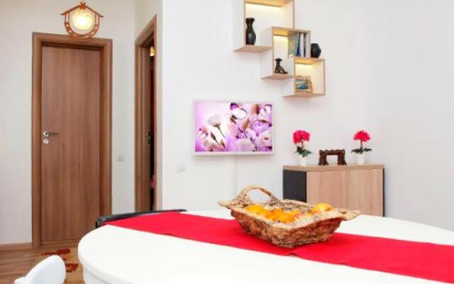 Old Town Apartment