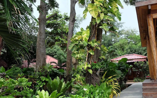 Tonsak Resort