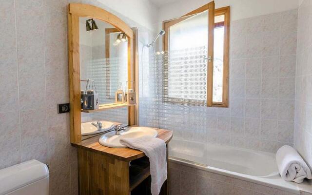 Atmospheric 14-person Chalet in Plagne 1800