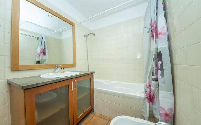 A11 - MarinaPark Hill Beach Apartment