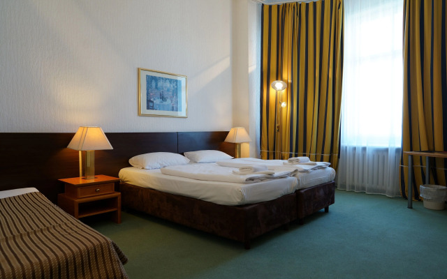 Ambert Berlin (только для женщин)