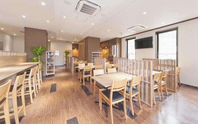 Hotel Route-Inn Saiki Ekimae