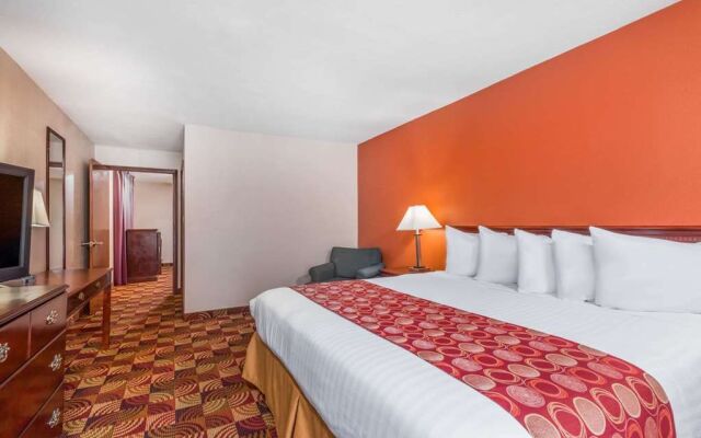 Baymont Inn Suites Indianapolis Airport