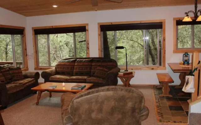RedAwning Cabin #1L The Tree House