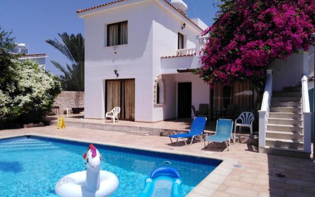 Coral Cypria Villa !!