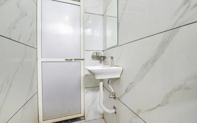 Fabhotel Gupta Residency