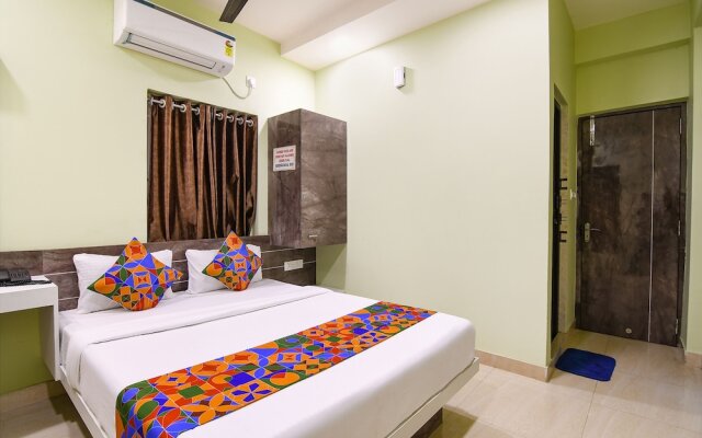 Fabhotel The Sunshine Residency