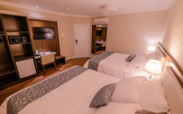 Hotel Jardins da Colina