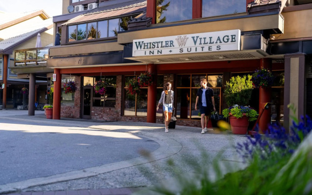 Whistler Village Inn And Suites