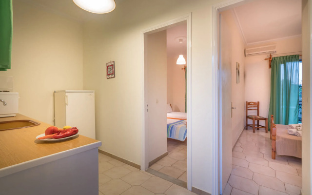 Sofia - Yiota Studios & Apartments