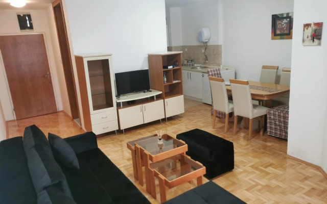 007 Apartments - City Center, Strumica, Macedonia