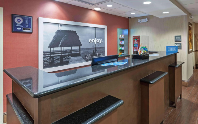 Hampton Inn & Suites Morgan City