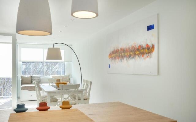 V008 - ESTRELLA DE RELJA - Roses