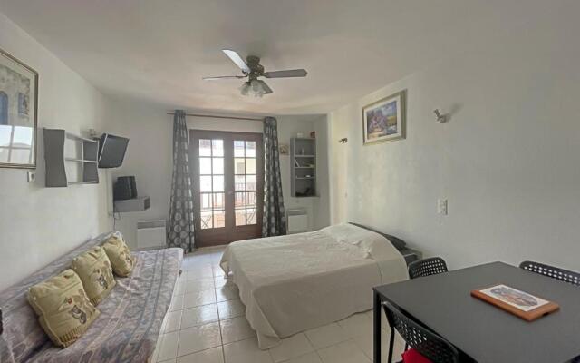 Studio Saintes-Maries-de-la-Mer, 1 pièce, 3 personnes - FR-1-475-50