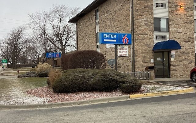 Days Inn Bridgeview
