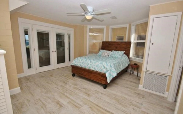 Beachside Vista Apartment 4