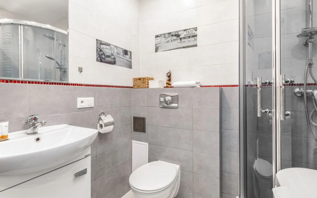 Zwyciezcow 3 Apartments By Renters