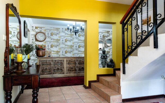 Valley Villa