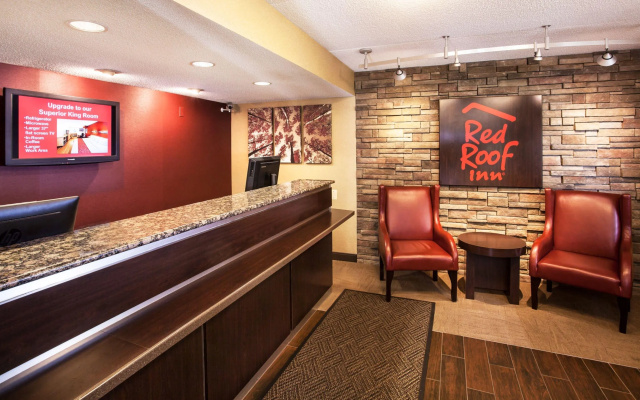 Red Roof Inn Utica - фото 2