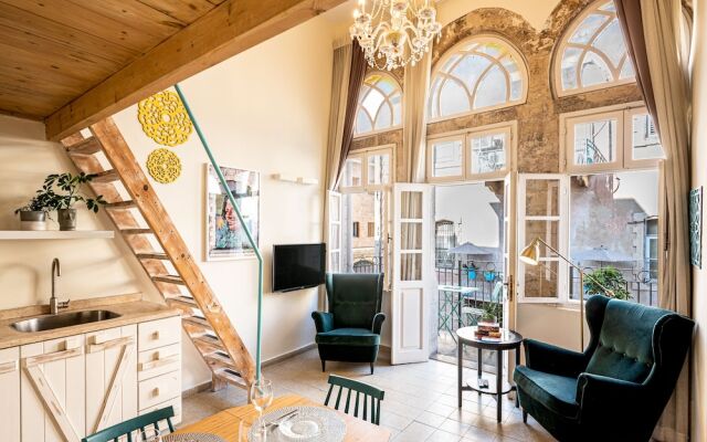 Pink & Blondie Jaffa - Smart Hotel by Loginn Tel Aviv