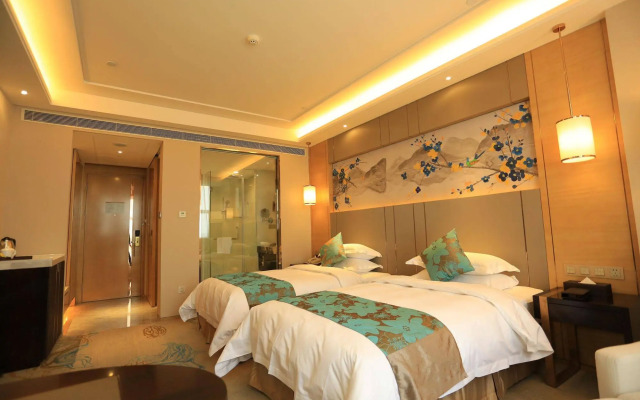 Ramada Yiyang Taojiang