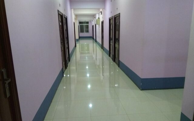 Man Shwe Li Hotel