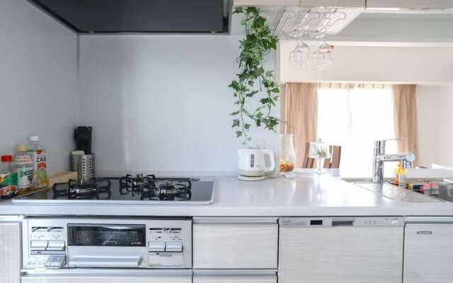 Crystal Exe Nipponbashi St23