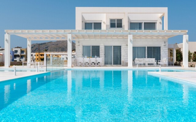 Maria & Nada Beachfront Villas